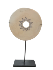 Cowbone ring op standaard
