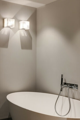 a. Wall- light  Alabaster S 